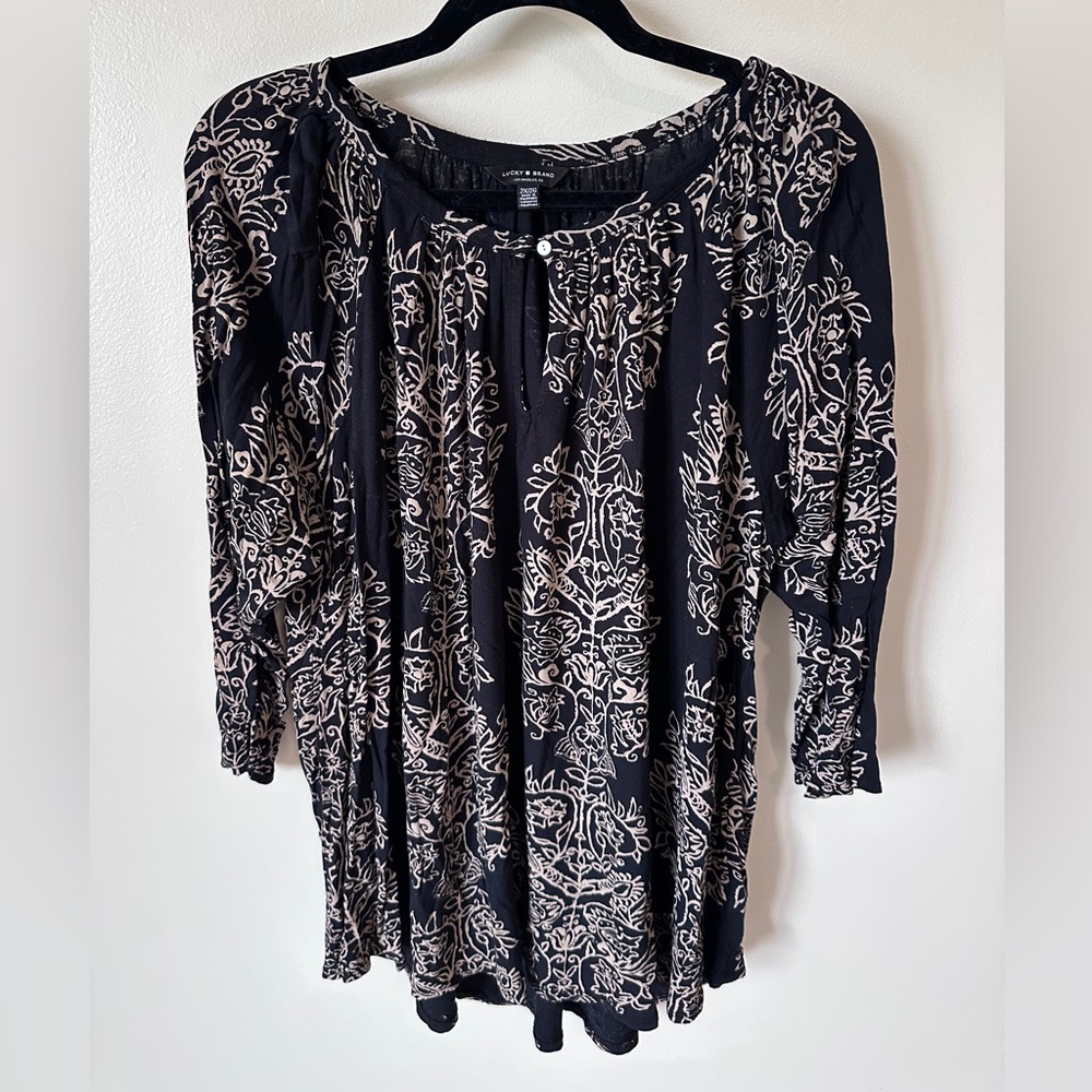 2X Lucky Brand Black Top